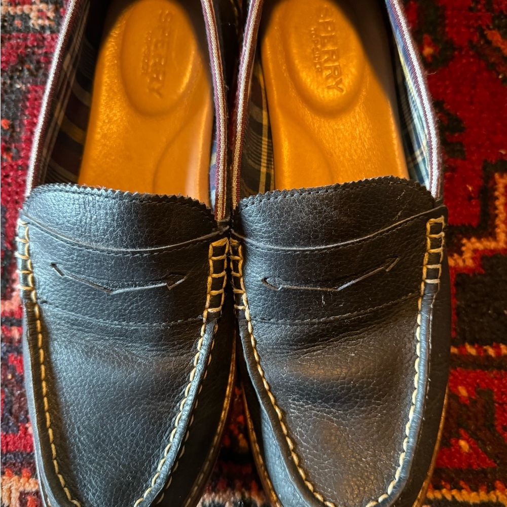 Sperry top sided loafers